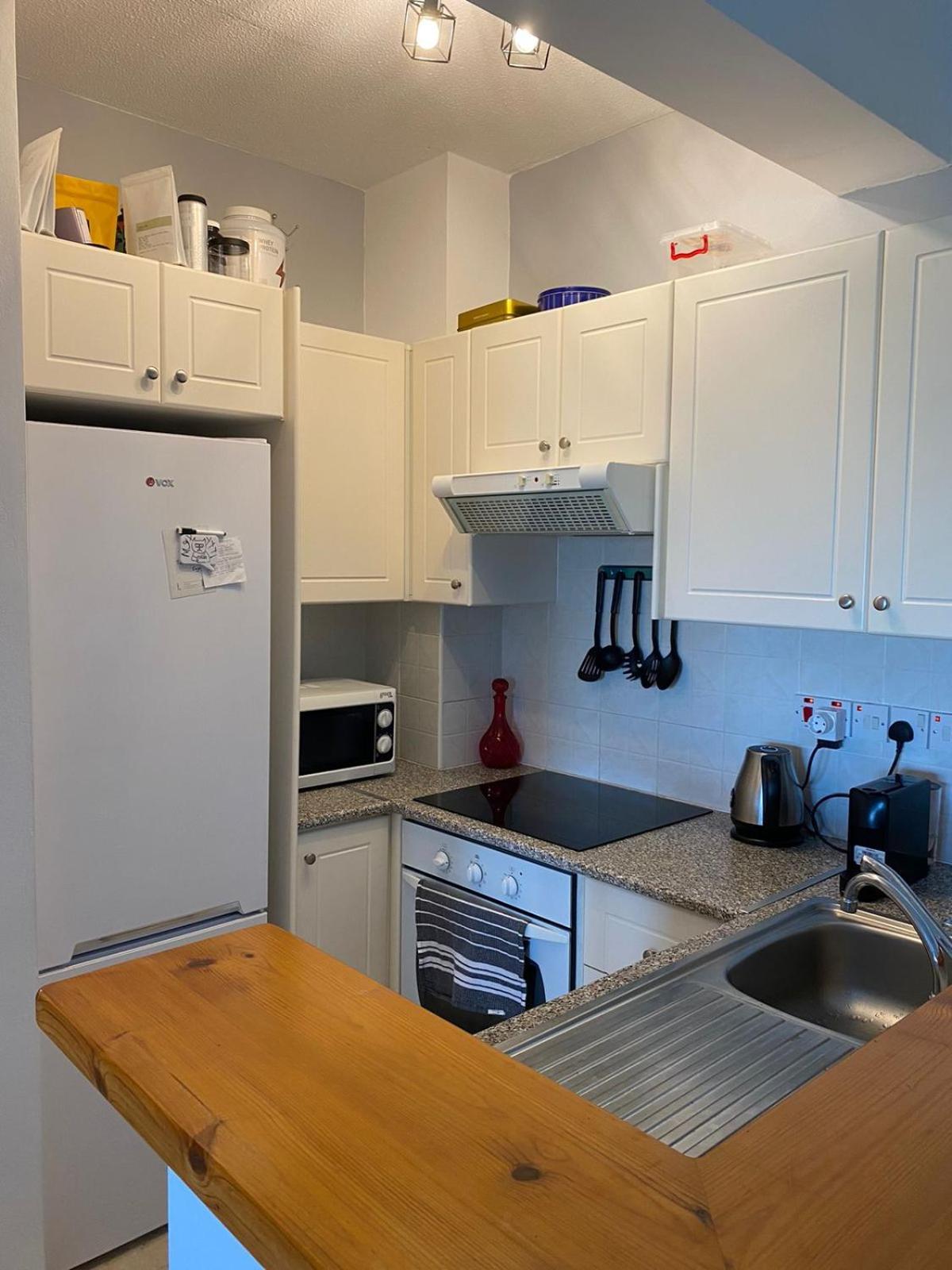 Newly Renovated- Regina Gardens 1, Venus Beach 500 M, Sea&Sunsets View, License Ooo7141 Paphos Esterno foto